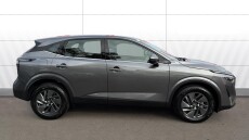 Nissan Qashqai 1.3 DiG-T MH Acenta Premium 5dr Petrol Hatchback